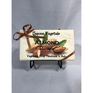 New Sapone Vegetale Handmade in Italy 10.5oz/300g Bath Bar Floral Package Almond